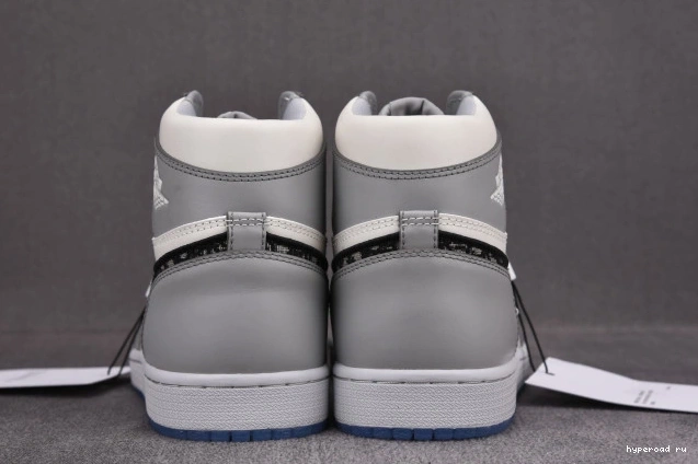 (DR x DR box) CN8607-002 shoe Retro Jordan 1 High 0805